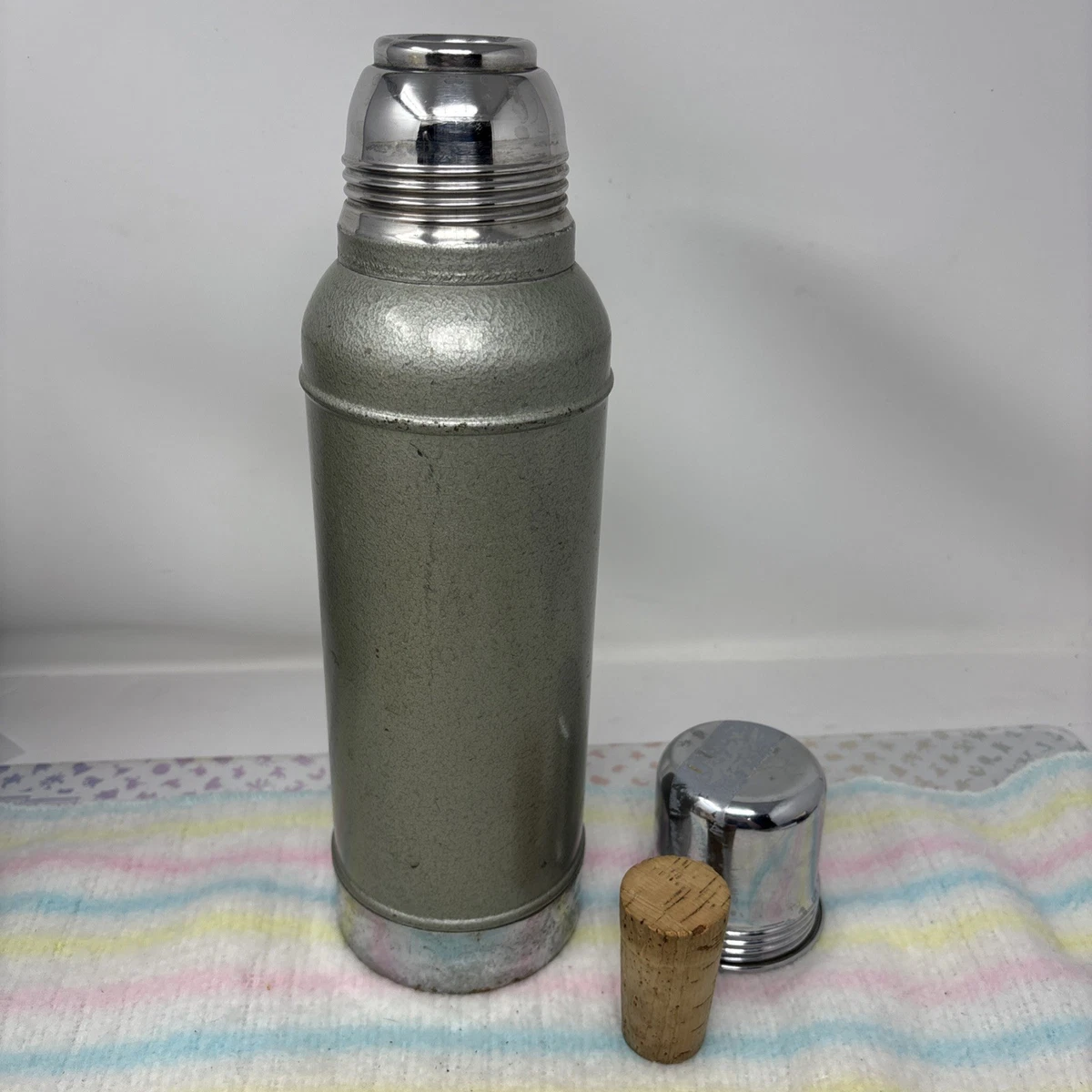 Preços baixos em Stanley Thermos Rolha em Garrafas Térmicas de