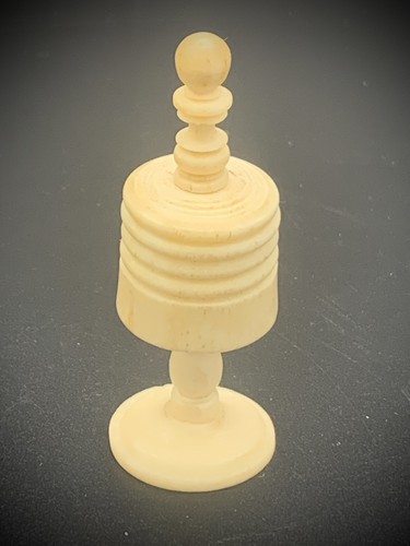 Antique 19th C. Barleycorn Bone Chess Piece Replacement - Natural White King - Picture 1 of 5
