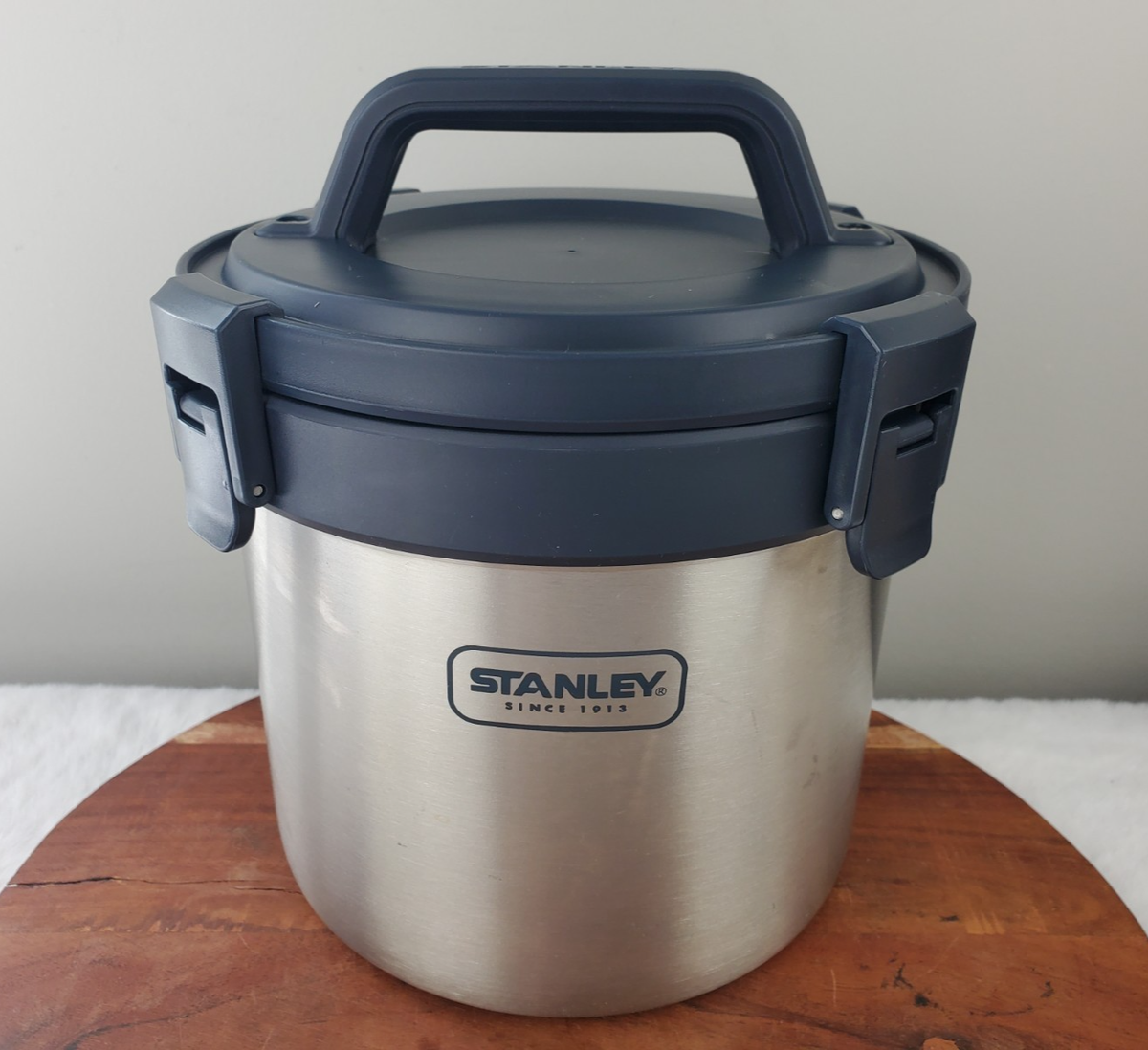 Stanley Adventure Stainless Steel 3 Qt Stay-Hot Camp Crock
