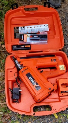 Paslode Impulse Cordless Nail Gun Kit, 2 NiCd Batteries, Charger, Orange
