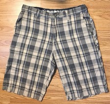 Volcom Retro Y2K Plaid Shorts Mens Size 32 Classic All Cotton Flat Front Skater