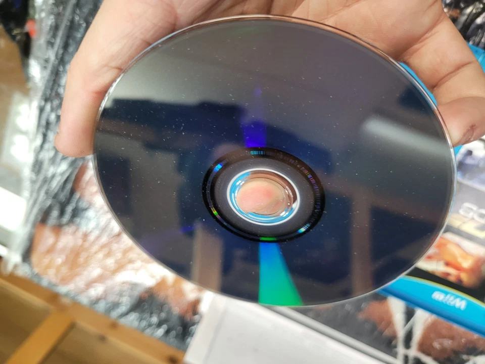 007 Legends Wii U CIB EN/FR Tested Free Shipping in Canada !! - Image 4 of 4