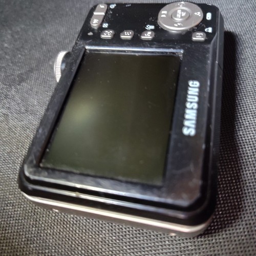 Samsung S860 8.1MP Digital Camera - Black - Picture 15 of 17