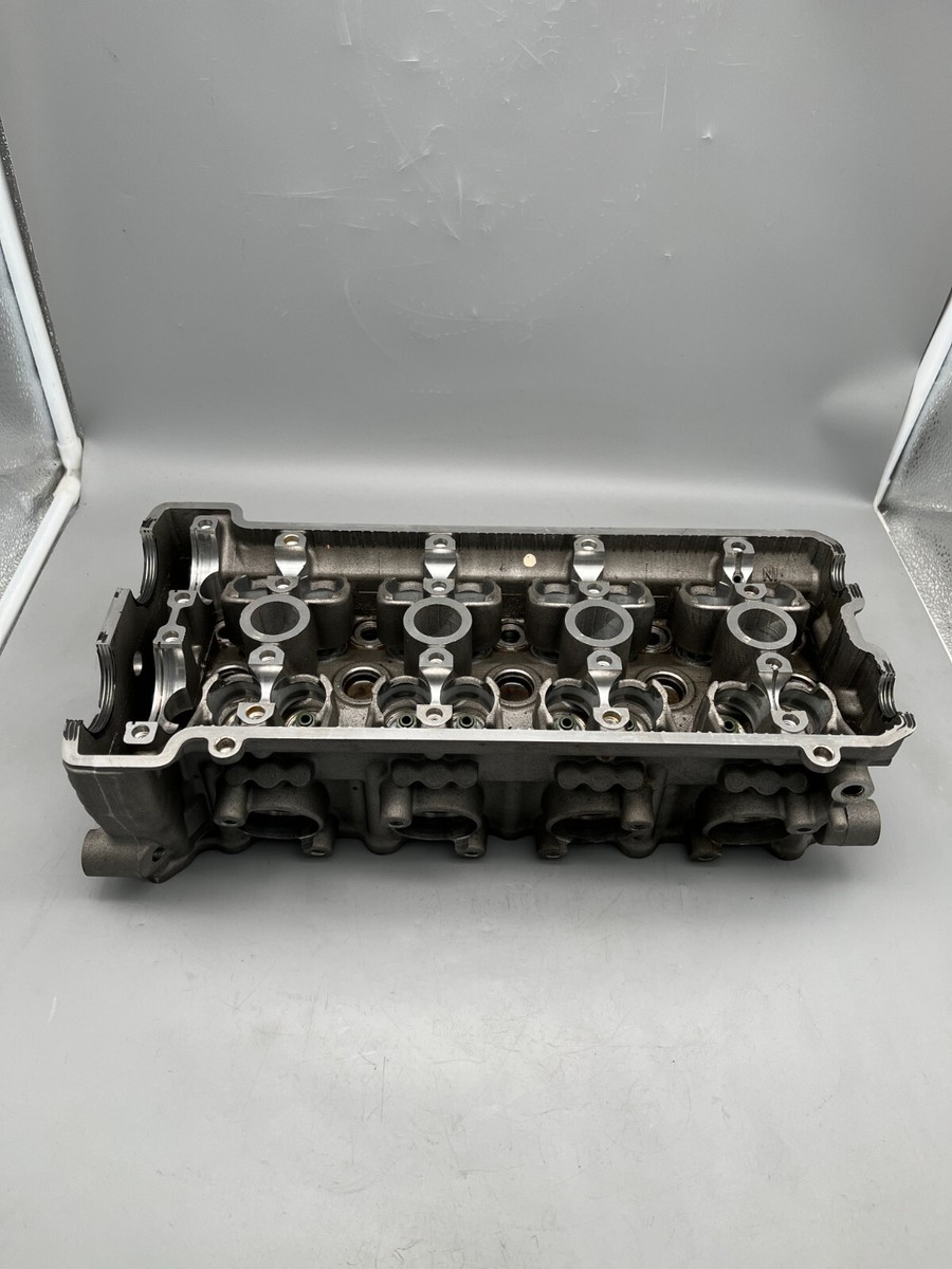 Suzuki GSXR 750 Cylinder Head Cylinderhead GSX-R 750 96-99 11100