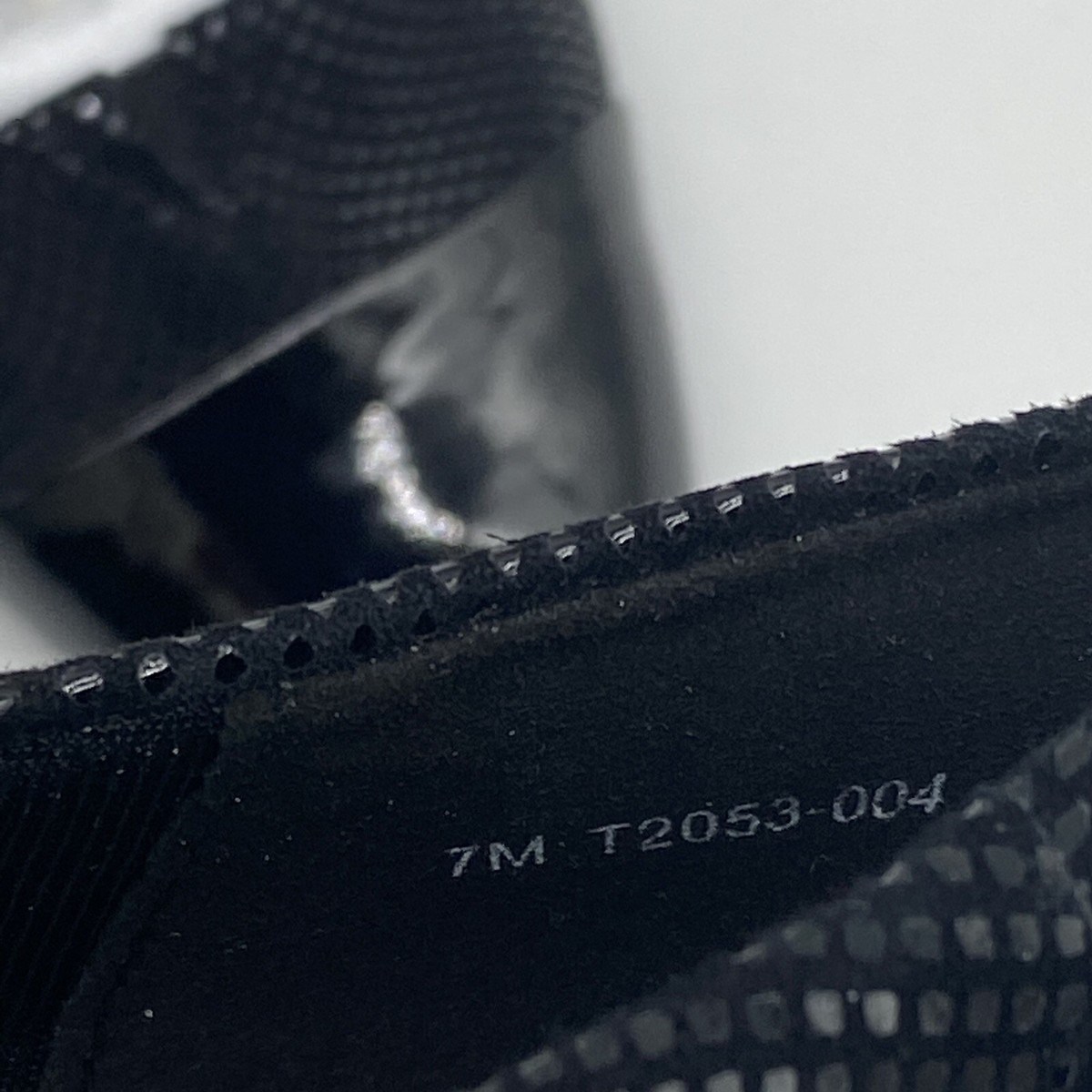 TROTTERS Women's Daisy Pump in black mini dots size 7M NIB | eBay