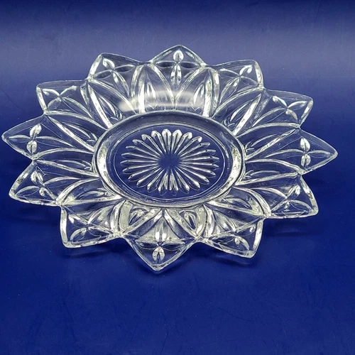 FINAL CLEARANCE Federal Glass Vintage Petal Pattern Clear Dessert Plate 6.25"