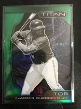 VLADIMIR GUERRERO JR. 2022 Panini Chronicles #23 Titan Green Prizm 29/75
