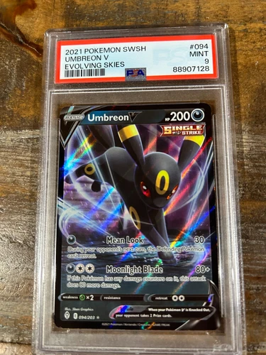 POKEMON 2021 Evolving Skies UMBREON V #094 PSA 9 Mint RARE