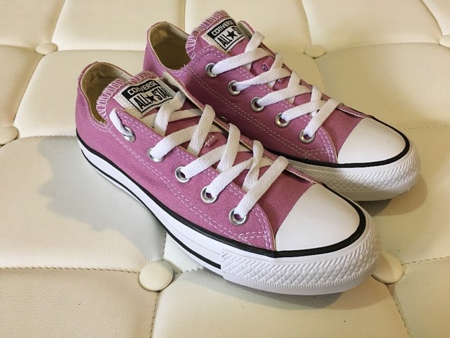 converse powder purple