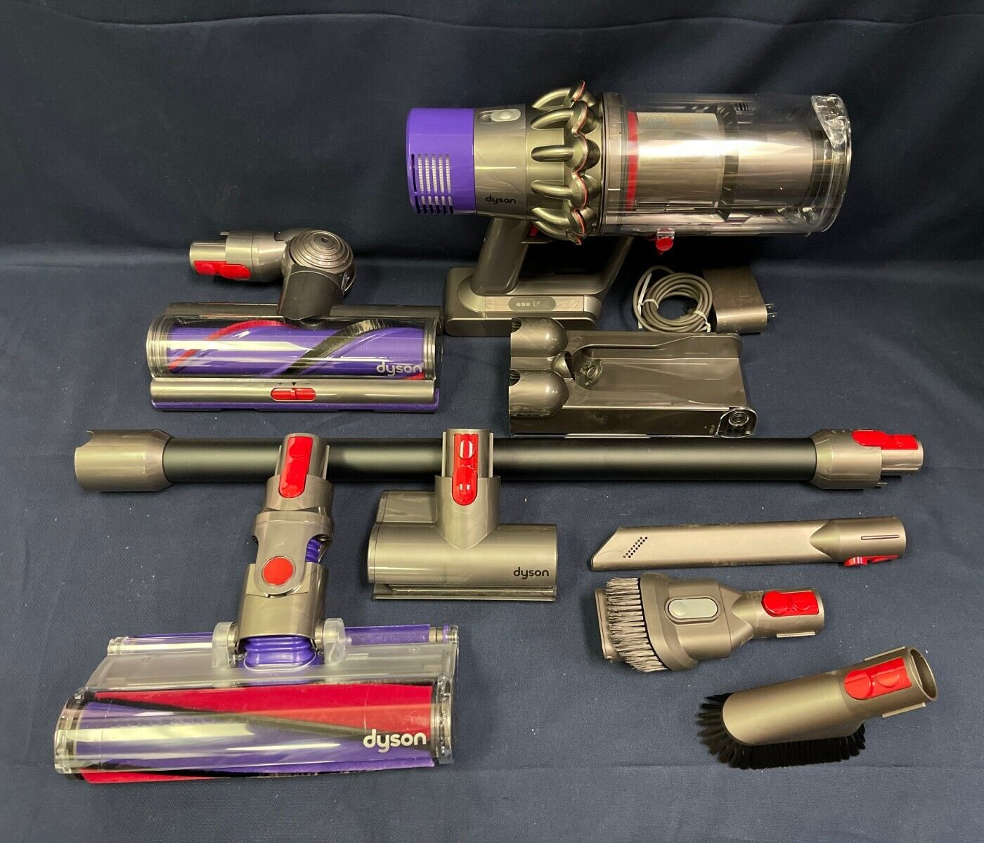 Le Nouveau SV12 V10 Dyson