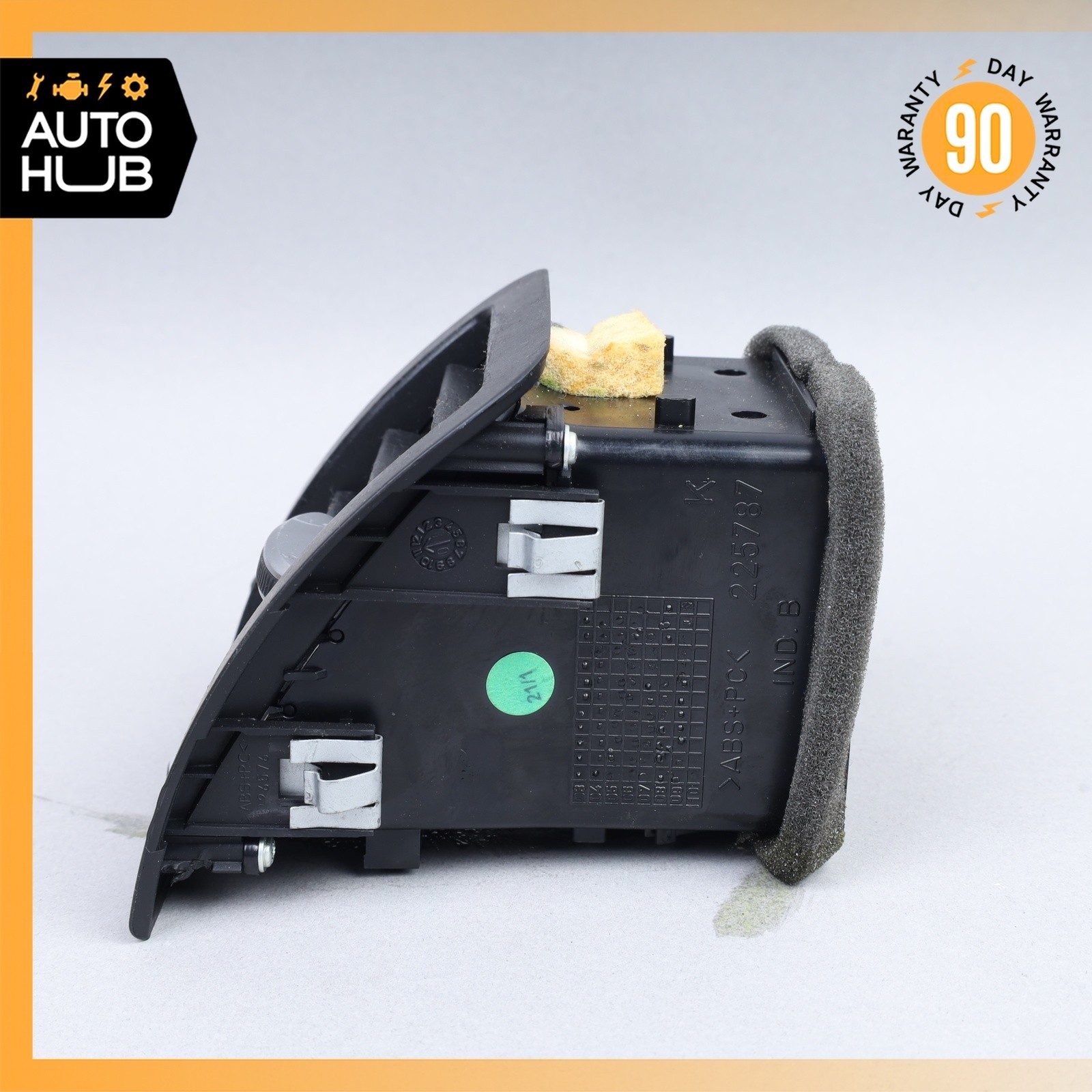 08-19 Maserati GranTurismo M145 Front Right or Left Console AC A/C Air Vent OEM