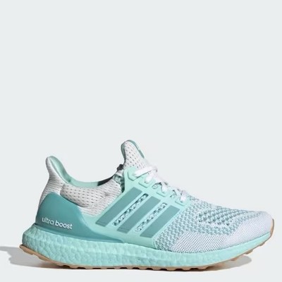 Size 8.5- Adidas Women s Ultraboost 1.0 Shoes, Cloud White/Mint Ton/Flash Aqua.