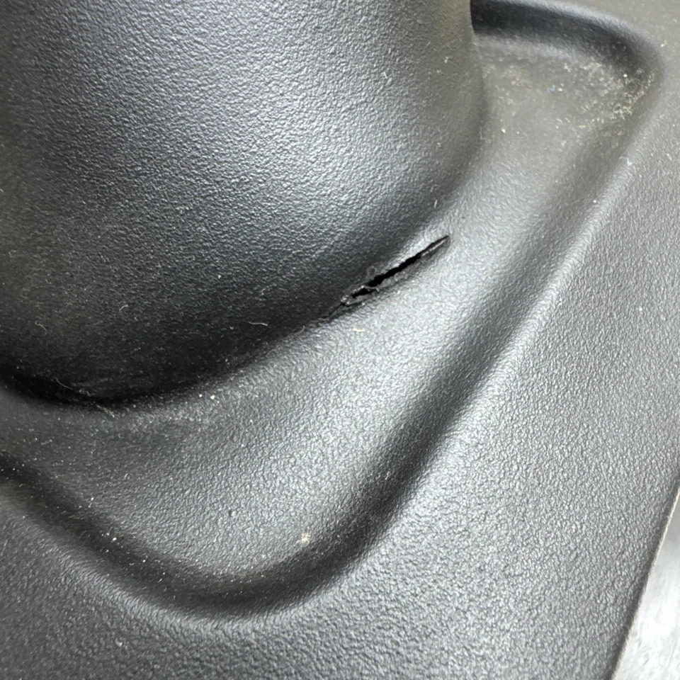 Bota de cambio 95-2000 Chevy GMC C/K NV3500 NV4500 con anillo de ajuste OEM 15959690 Foto 4 de 4