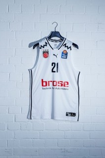 Camiseta Game Worn BBL #21 Abi Kameric L Bamberg Baskets 2023 2024 Matchworn