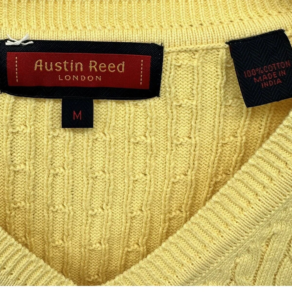 Suéter Austin Reed Para Hombres Mediano Cuello en V Chaleco Amarillo Pullover Tejido con Cable Golf Foto 2 de 4