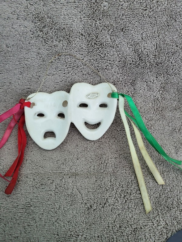 Kurt Adler Comedy Tragedy Masks 4.25"x3.25" Hanging White Porcelain VTG 1984