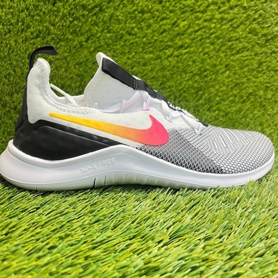 Nike Free TR 8 Womens Size 8 Black White Pink Athletic Running Shoes Sneakers