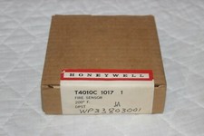 Honeywell T4010C-1017 Room Temp Sensor - New in Box