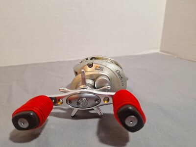 Abu Garcia Revo STX Baitcasting Fishing Reel Left Handed Bass