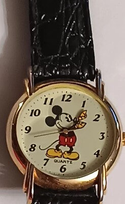 Rare Lorus Mickey & Pals Watch Gold Tone New Battery Leather Disney Characters Vtg Lorus Disney Mickey Mouse Watch Women 35mm Gold Tone  main image 4