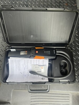 Testo  316-3, Refrigerant Leak Detector in Hard Carry Case 