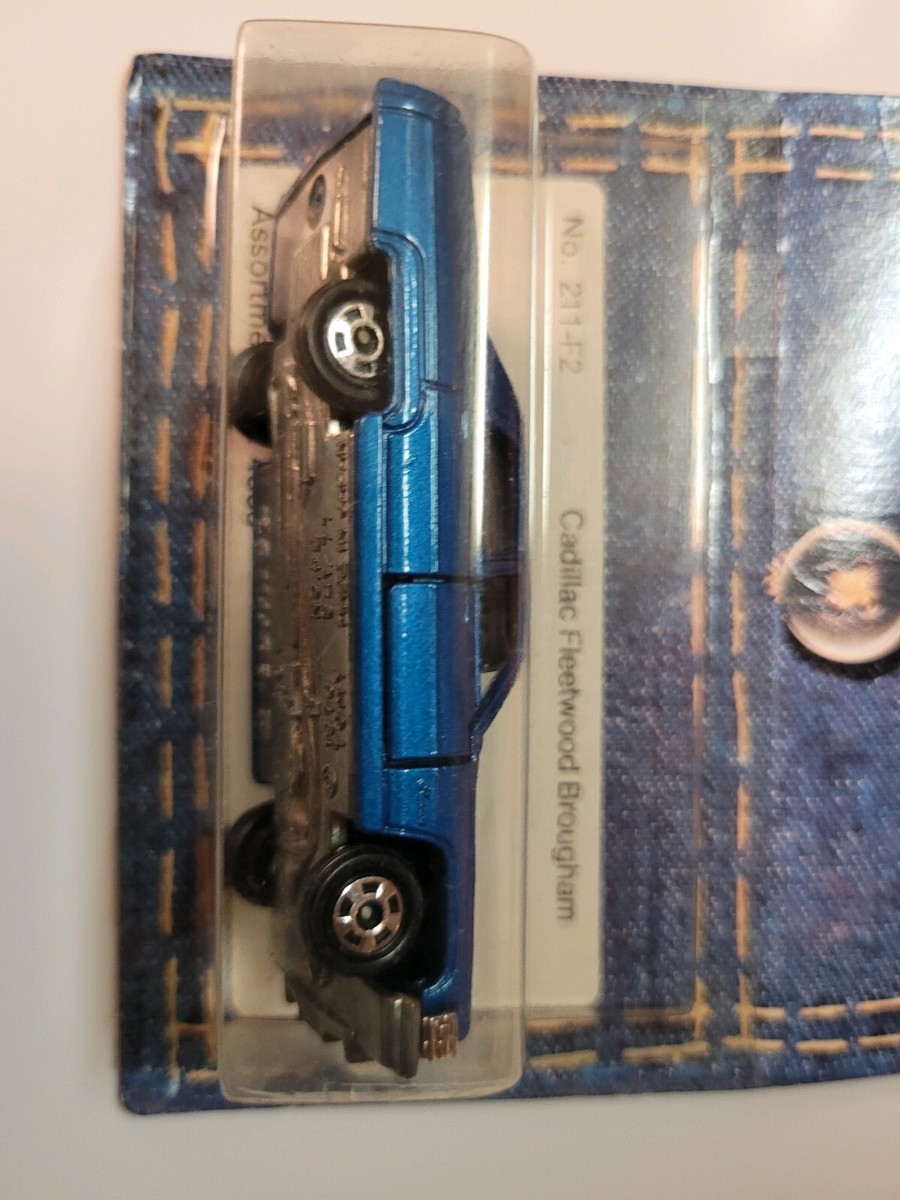 1976 Tomica Tomy Cadillac Fleetwood Brougham POCKET CAR Die