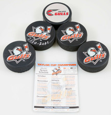 Vtg San Diego Gulls Hockey Puck Lot of 5 pucks 1990-1991 minor league Taylor Cup