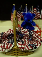 America Wicker Basket / Wooden Patriotic Crate / Flags / Bear
