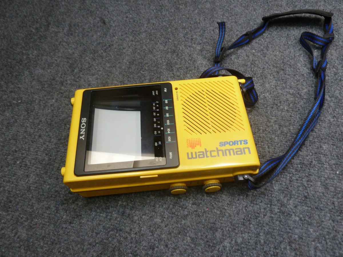 Vintage FD-45A SONY WATCHMAN SPORTS Portable TV AM/FM Radio | eBay