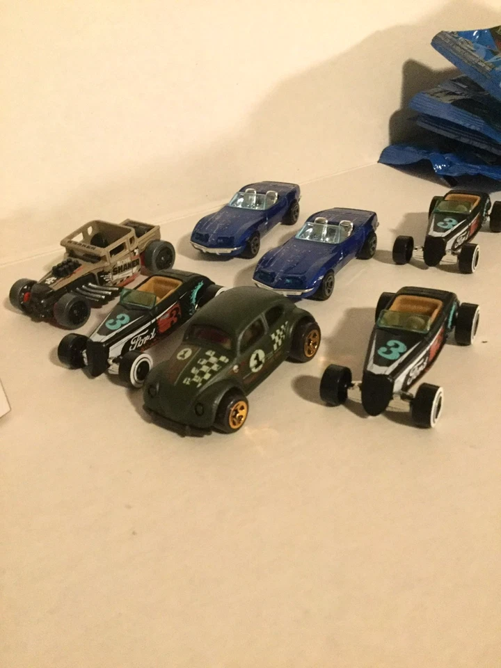 Hot Wheels 2025 Mystery Models Series 2 - #1 Volkswagen Beetle Gray with Lot - Image 2 of 4