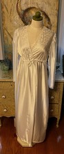 VTG Barbizon White Satin Maxi Floral Embroidered Peignoir Dressing Gown Robe - S