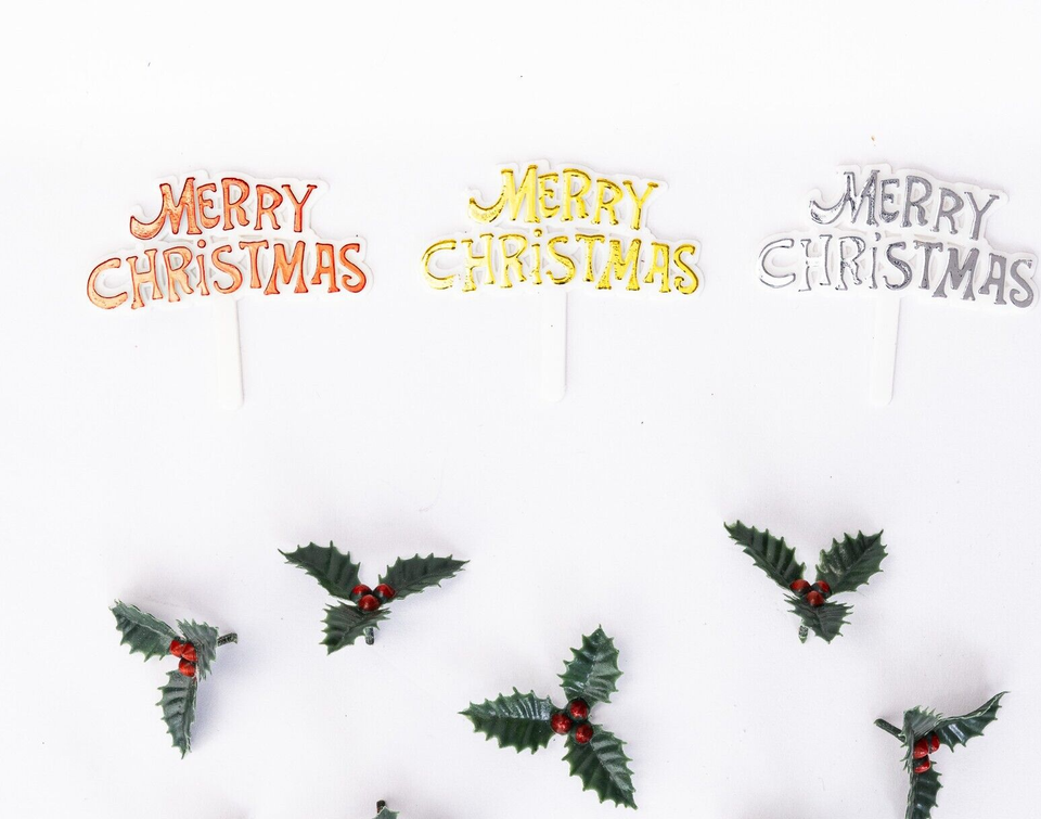 Merry Christmas Cake Decorations 3 signs 6 Holly Yule Log Cupcake Craft