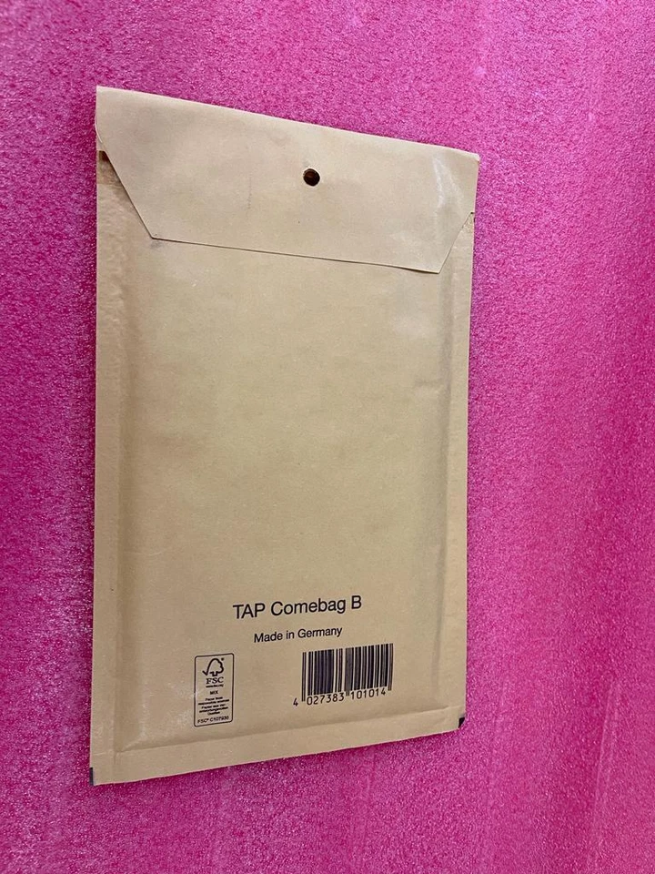 NEW Fujitsu 4GB 1Rx8 DDR4-2133 PC4-17000 ECC 288P UDIMM RAM V26808-B5013-F301 - Image 3 of 3