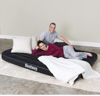 Bestway - Aerolax Raised Air Bed with Built-in Pump, Queen