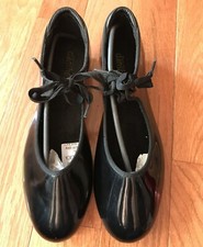 Danshuz Black Tap Dancing Shoes Patent Leather Top Ribbon Ties Women 8.5 Medium
