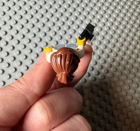 LEGO CITY -- VOLCANO EXPLORER FEMALE SCIENTIST MINIFIGURE 60120