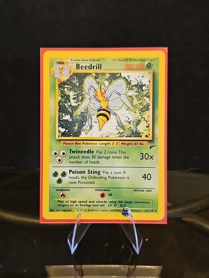 Beedrill Non-Holo Rare 2000 WOTC Pokemon Card 21/130 Base 2 Set NM