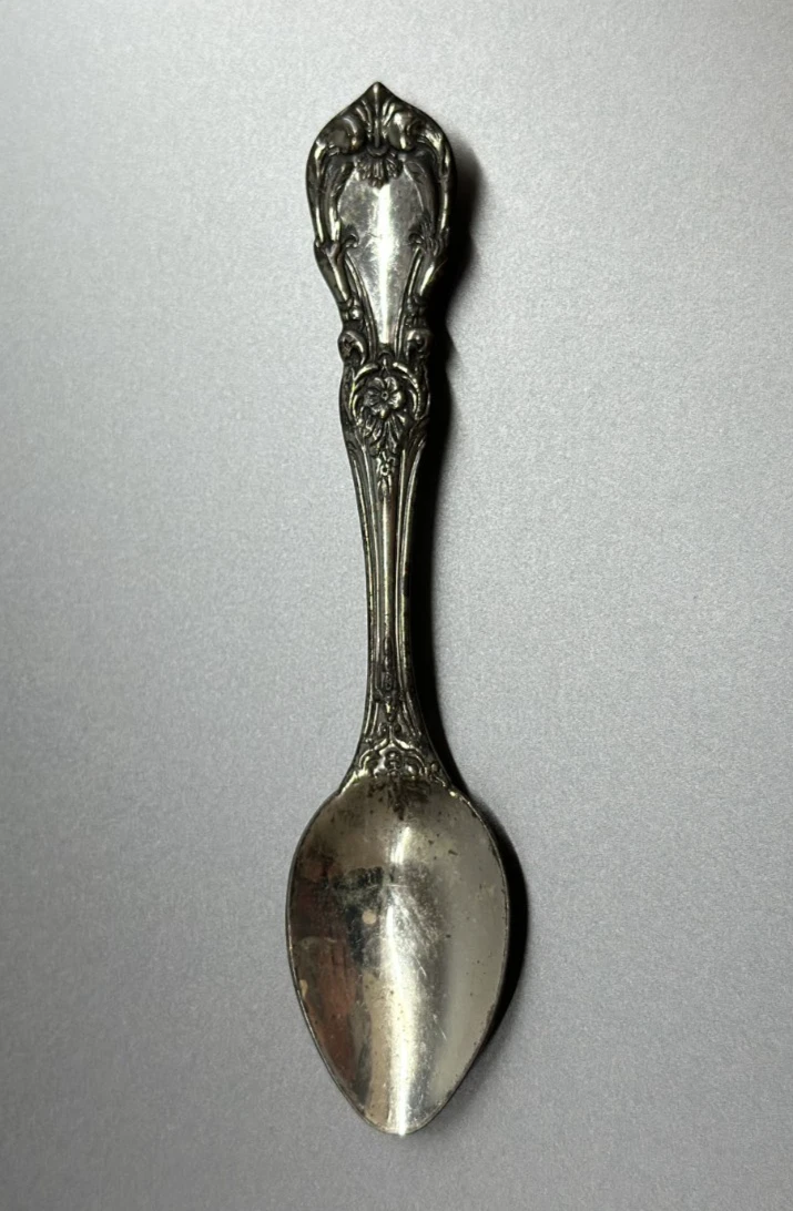 Reed & Barton Sterling Burgundy Spoon Brooch – 2.875" – 7g Vintage