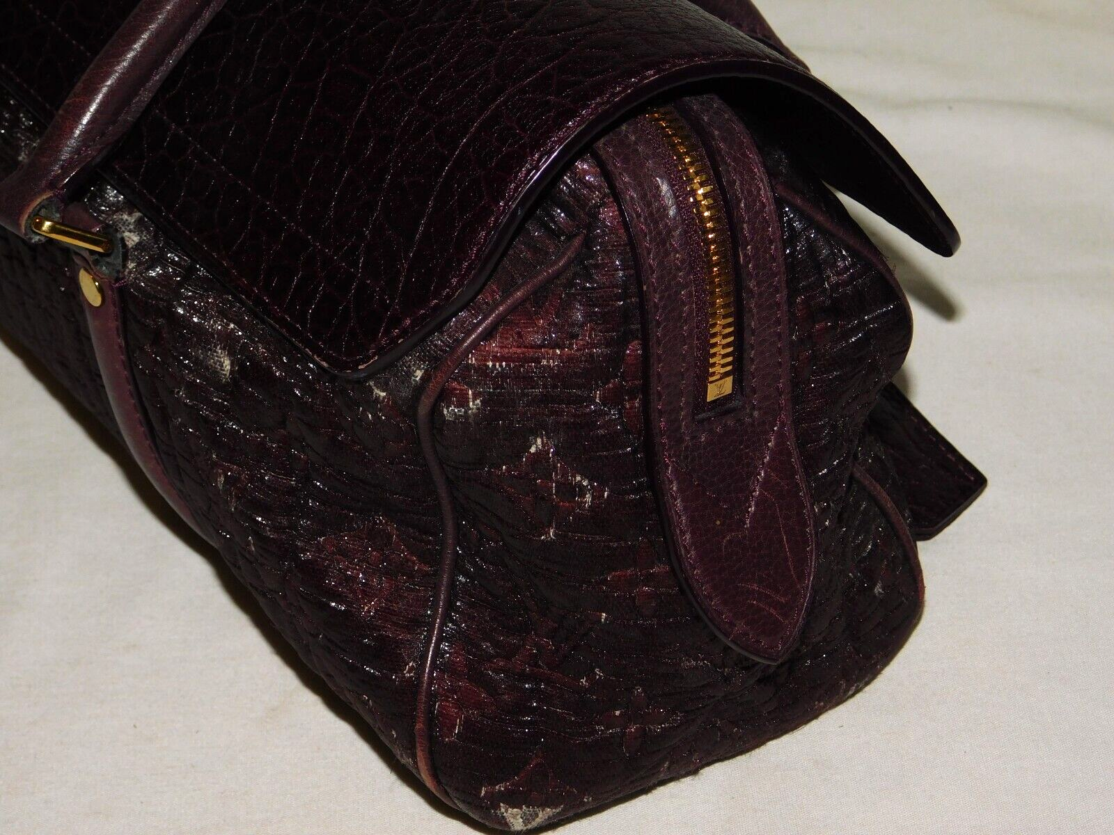Louis Vuitton Limited Edition Mon Volupte Beaute Bordeaux M93474 