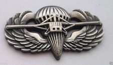82ND AIRBORNE PARATROOPER GLIDER (1-1/2") WORLD WAR II US ARMY Hat Pin P16560 EE
