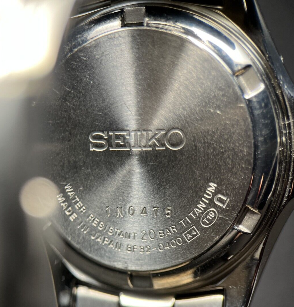 OH SEIKO PERPETUAL CALENDAR TITANIUM 8F32-0400 Champagne OH SEIKO PERPETUAL CALENDAR TITANIUM 8F32-0400 Champagne