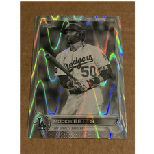 2022 Topps Chrome Sonic Mookie Betts #100 Black White RayWave Refractor Dodgers