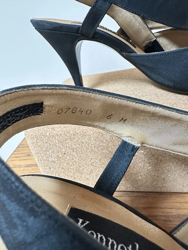 Kenneth Cole Black Satin Slingback Elegant Evening Sexy Heels 6M - Image 4 of 4