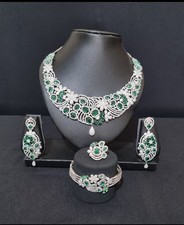 Emerald Green & Silver 4 Piece Limited Edition Jewellery Set