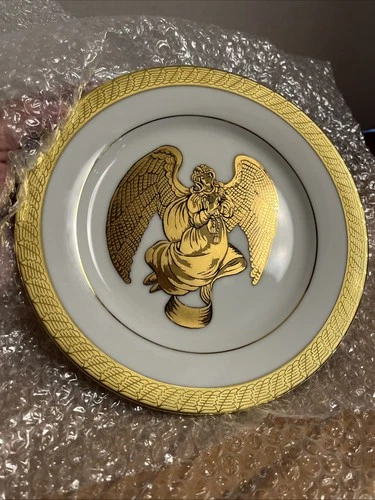 Centurion Collection Pure Gold & White Angel #9414 Salad Plate 8.5” Diam.