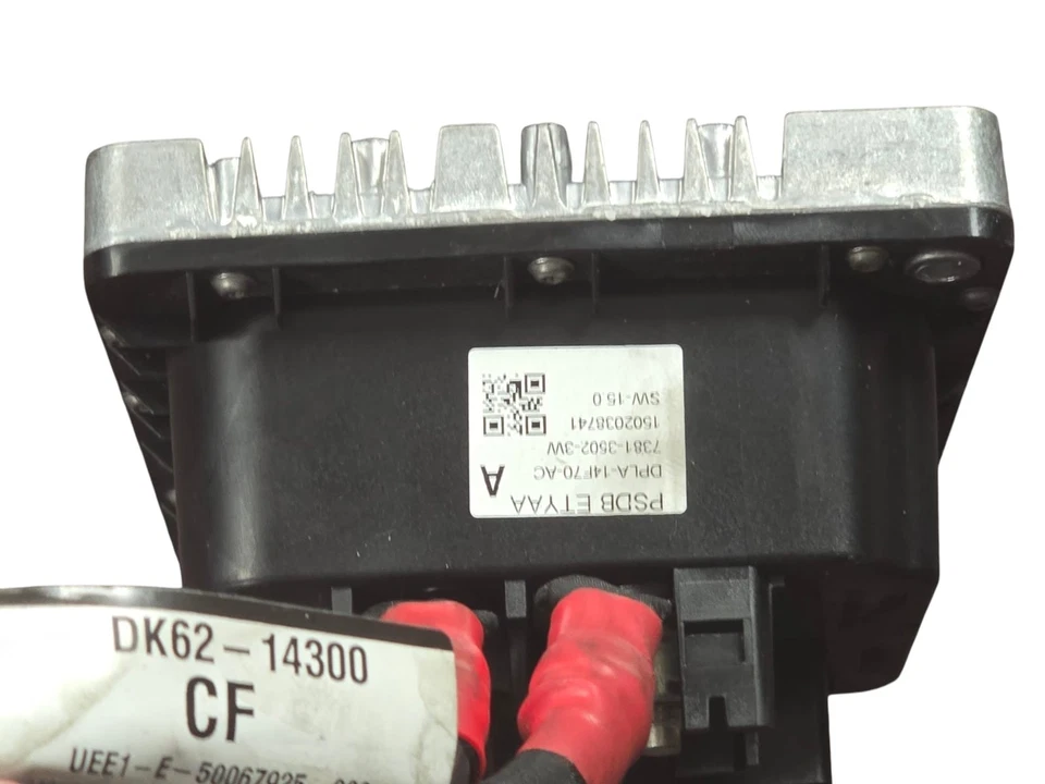 2014-2016 Land Range Rover Sport Power Distribution Control Module OEM - Image 4 of 4