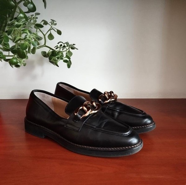 Women Rassell & Bromley Loafers Black Leather 37.5