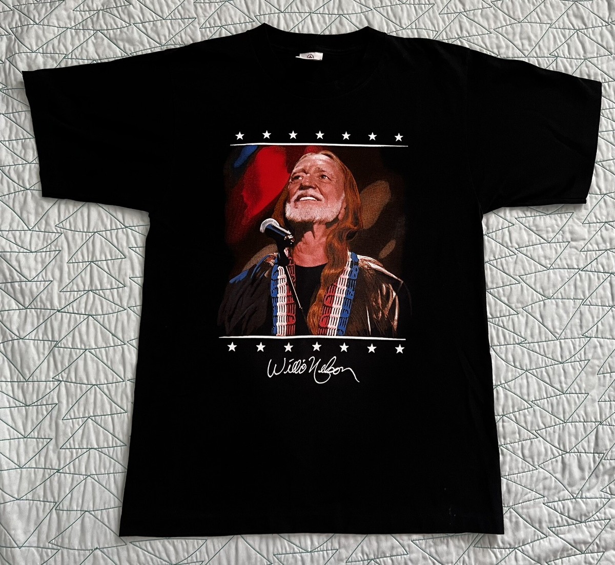 Willie Nelson Live Icon Country Vintage Shirt Single Stitch Band Medium 19”x 28”