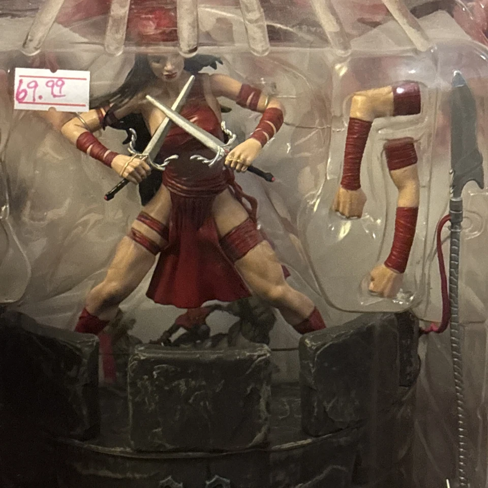 Figura de acción Diamond Marvel Select Elektra 2016 Foto 4 de 4