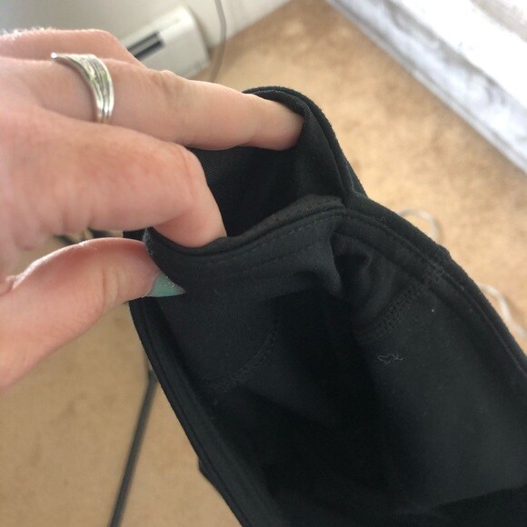 Fabletics small black cropped active running work… - image 4